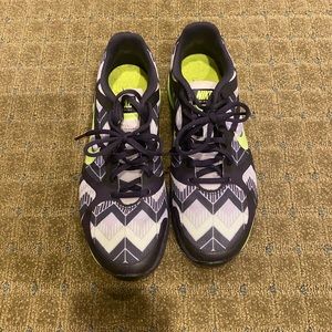 Lightly used Dual Fusion Nike Trainers
